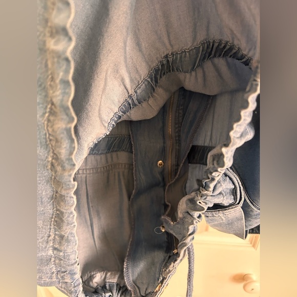 Liquid tencel jacket - Picture 10 of 12